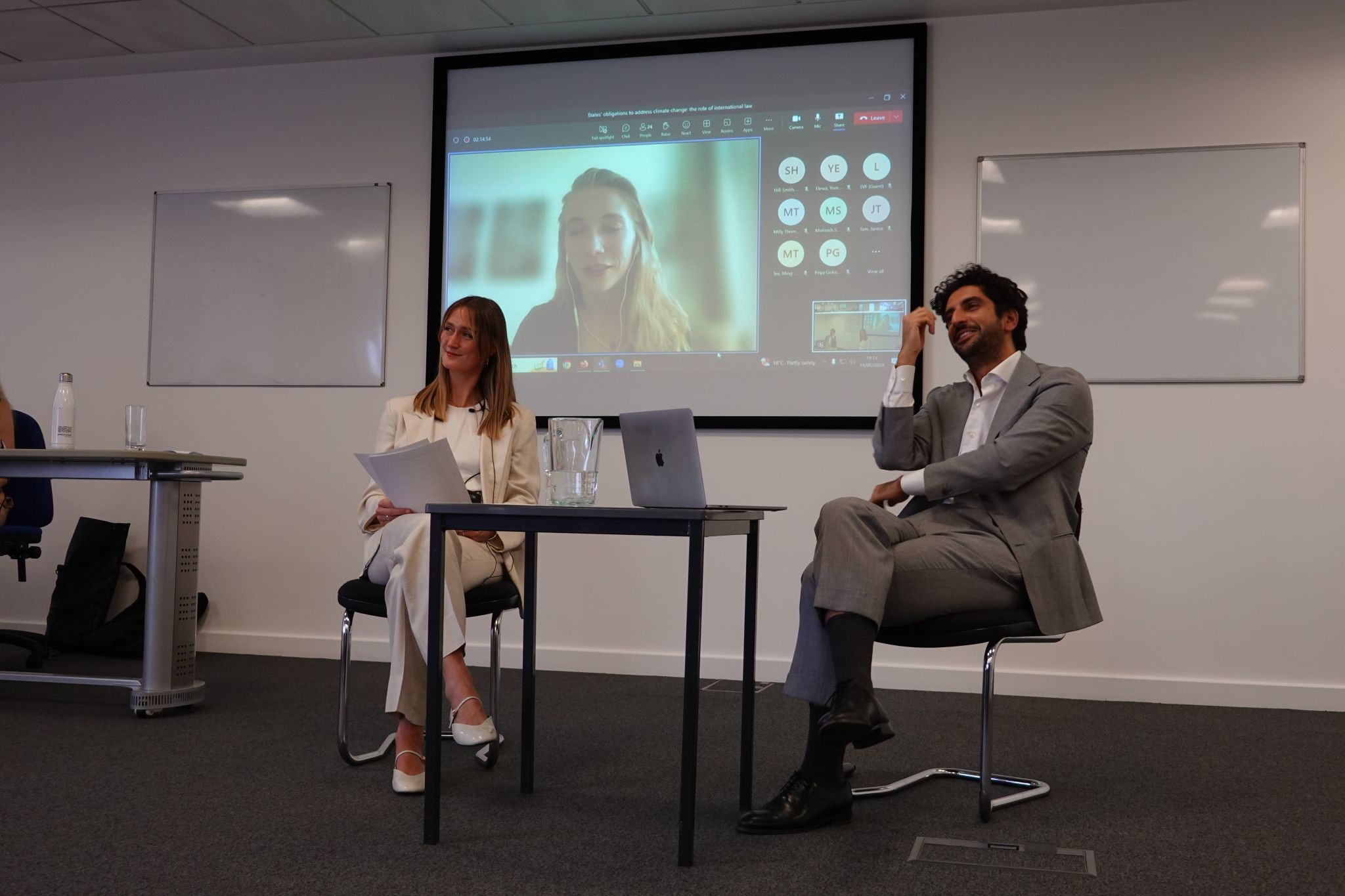 Photograph of the expert interview at our knowledge session on ITLOS.